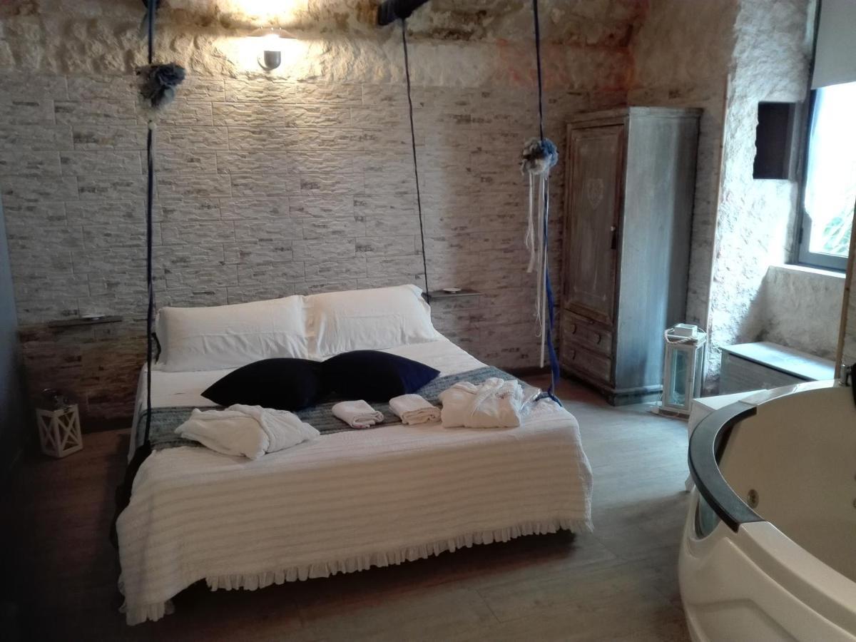 Only For Two Giumbabulla Hotel Ragusa Bagian luar foto